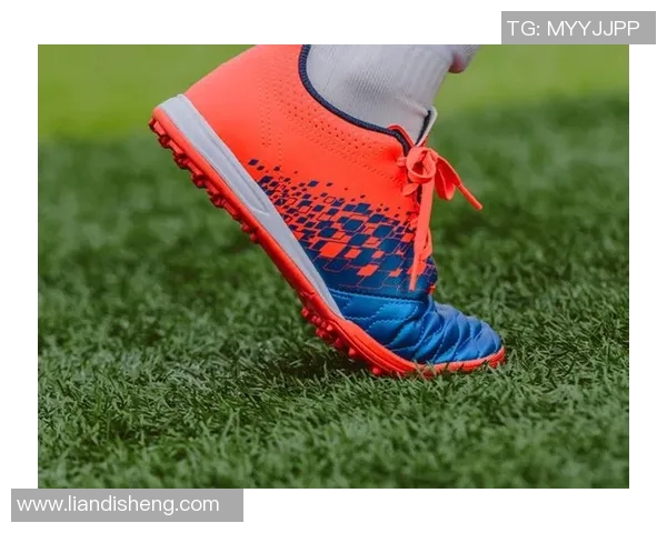 迪卡侬足球鞋助力球星征战赛场展现实力与风采